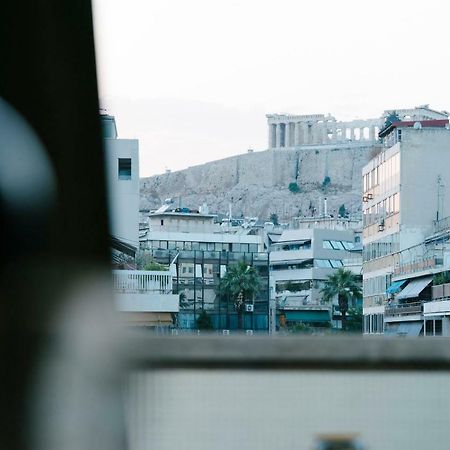 Bright 2 Bedrooms Apt. In The Heart Of Athens W Stunning Views To Acropolis Extérieur photo