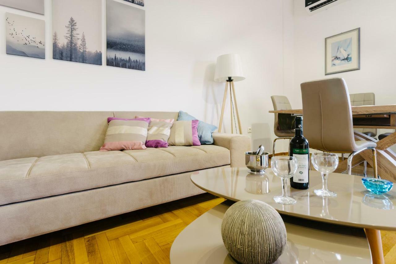 Bright 2 Bedrooms Apt. In The Heart Of Athens W Stunning Views To Acropolis Extérieur photo